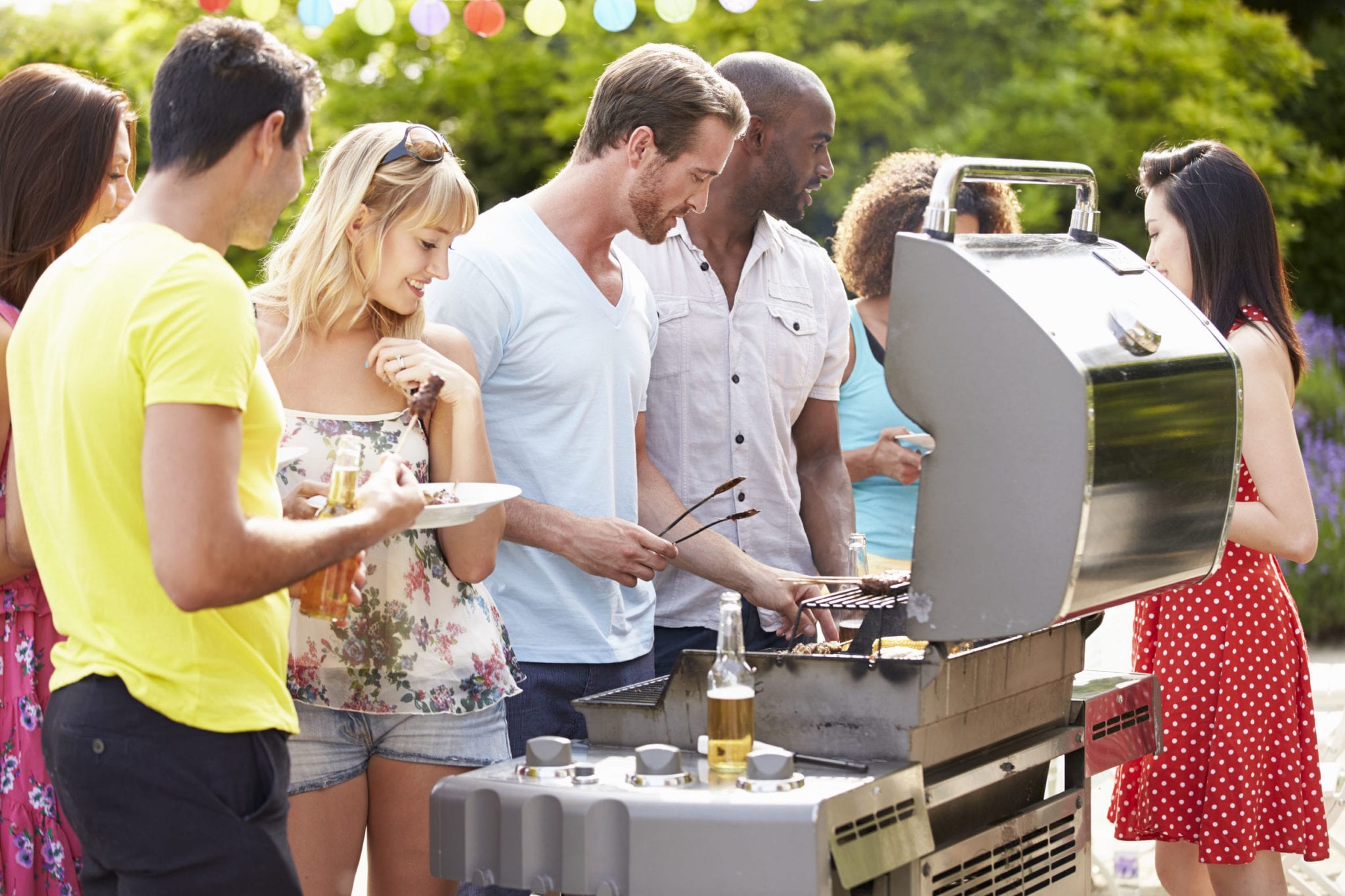 How to Have a Great 4th of July BBQ (and Not Ruin Your Teeth)   
