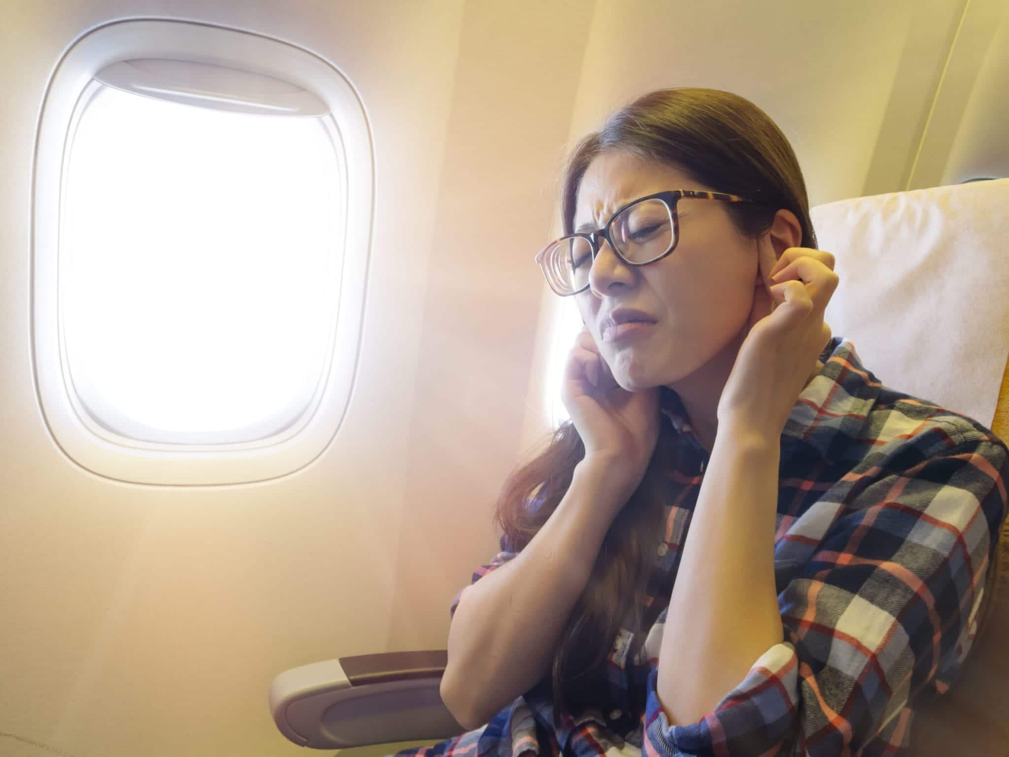 Can Flying Really Make Your Teeth Hurt?